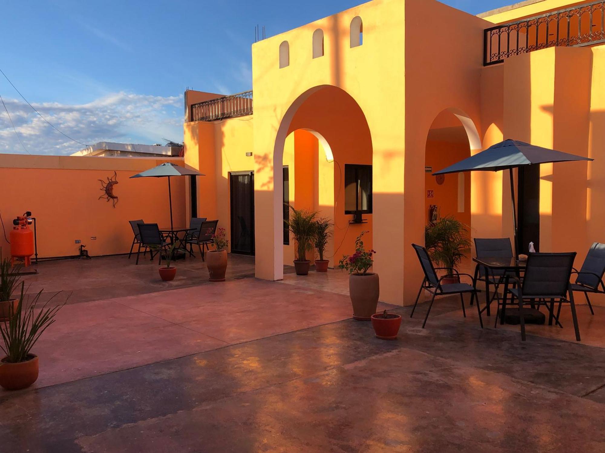 Tres Iguanas Apart Hotel - New, Cozy & Spacious Flats, Short Walk To Beach Loreto  Exterior foto